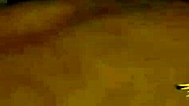 בהבי הודית אוהבת לזיין קשה עם בליעת עמוקה