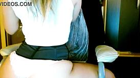 Sexydea masturbates and fingers herself solo on live webcam.