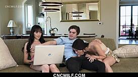 Hey stepsisters, let’s pay this IT guy with freeuse milf action after laptop fix!