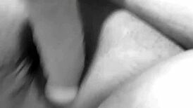 i watch my girlfriend lick the wet vagina of this colombian milf and creampie her with toys