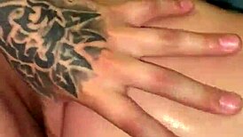 Yo, bu gece üvey kız kardeşime viski sik veriyorum, eğilmiş ve hazır!