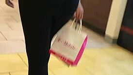 mondawmin shows off big ass in leggings at the shop