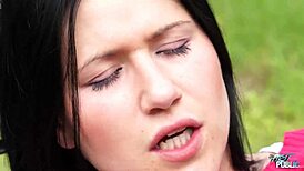 Co se skrývá za divokým dobrodružstvím bikera a štíhlé děvky?