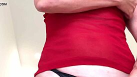 Wife Gets Cum Creampie From Jerking Off