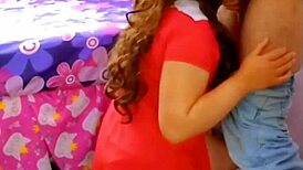 estudiantes pubertos espian y graban a amiga cogiendo con novio en outdoor anal hardcore