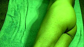 Fun Webcam Show With Nude Ass And Shaved Body