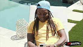 Teen Arranges Double Penetration On Tinder