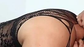 I Gave My Wife To The Black Guy For A Hot Fuck 😈