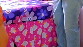 estudiantes pubertos espian y graban a amiga cogiendo con novio en outdoor anal hardcore