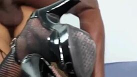 I Gave My Wife To The Black Guy For A Hot Fuck 😈