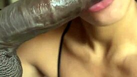 Amateur Couple Nysdel Reacts to Cock with Rough Blowjob and Facial