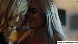 Real Lesbians Lick Pussy