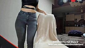 Is this the roundest, most perfect bubble butt you’ll see all day in yoga panties?