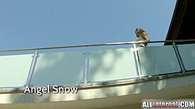 i see big creampie fill her orgasmic pussy