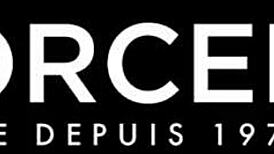 Valentina Nappi And Ania Kinski In Sexy Threesome Fingering