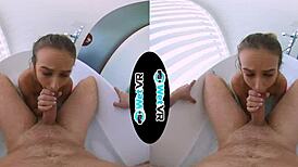 Yo, wetvr creep se vplíží do koupele na VR POV šukání