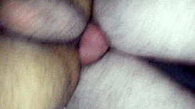 Oye, mira a este coroa roludo