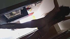 Risky Naked Dance on Hotel Corridors Caught by CCTV Cameras