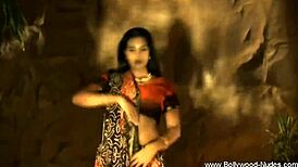 Exotic Arabian milf dancer strips nude