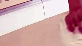 voyeur downblouse clip is pure sneaky peek 😜