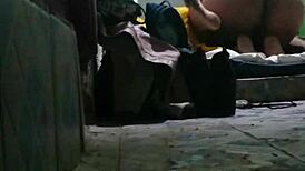 i saw this amateur chick an she knows how to menear it good