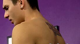 Sexy And Horny Twinks Banging In The Bedroom