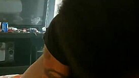 Amateur Performs Oral