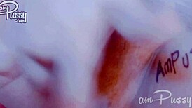 Babe Asia amatur jari pepek ketat dalam pandangan close-up