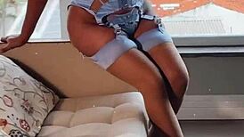 Shemale Nawamylla Masturbates Big Cock in London