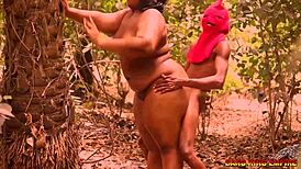 i fuked this african bbw in missonary with her bush on display 😍