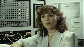 man, i can’t even, watchin’ laurie smith suckin’ that cock in vintage style, so hot!