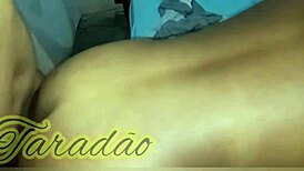 Enchendo o Rabo da Pista de Leite in Wild Anal Action With Latina Curves