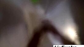 Ever seen a shower as hot as Alix Lynx?