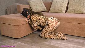 Girlfriend's Sensual Blowjob Turns Into Wild Fucking and Cumshot! 🔥