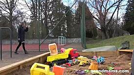 i'm a 60yo hairy cougar fucking a 20yo with dildo