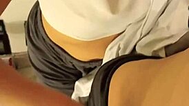 Inexperienced Venezuelan Latina Attempts Blowjob