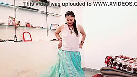 समुद्र पर चोदाई, मेरी हाउसवाइफ फ्रेंड के साथ वाइल्ड बोट राइड