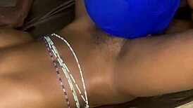 exploring sex drive with curvy legs and small waist 😊