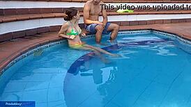 Chica Inocente Enjoys Pool Time With Stepbrother