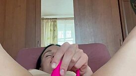 Wet Pussy Wants to Fuck