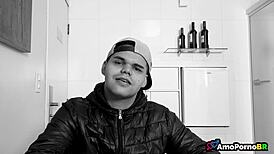 gostosas vídeos chamou um fã pra foder