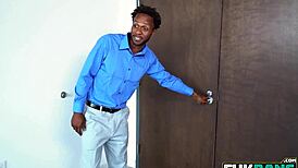 August Ames spots a huge bulge under pants before missionary pounding