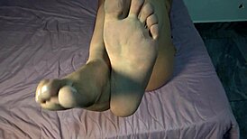 Dirty feet fetish with hard face fucking in Bugs Bunny pose, damn!