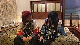 人妻熟女ハロウィンコスプレでフェラから生中出しさせられる