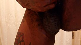 hallelujah johnson masturbates with lubricant