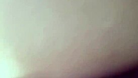 adoro me exibir e depois caio em cima da pica