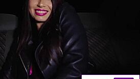 Peruánská kurvička připravená na tvrdé šukání s hardcore orgasmama