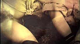 Ó basszus! Titkos életem felborul szőrös retró akcióval!