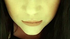 harmony reigns says: 'stare into my pretty blue eyes and listen to my sexy british accent' up close.