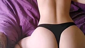 Maiskii humps pillow in solo masturbation with her shaved tight pussy